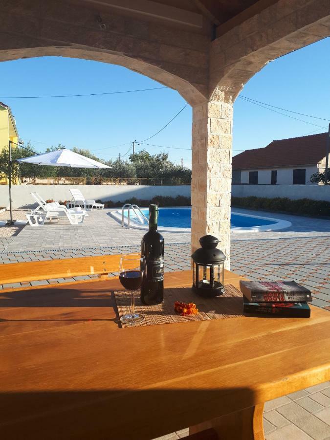 Samodol Villa Drinovci Екстериор снимка